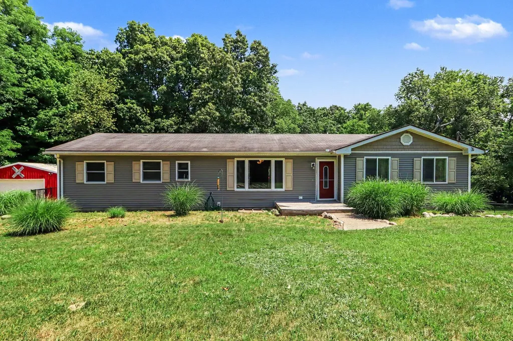 2534 N 36th Street Charleston Township MI 49053