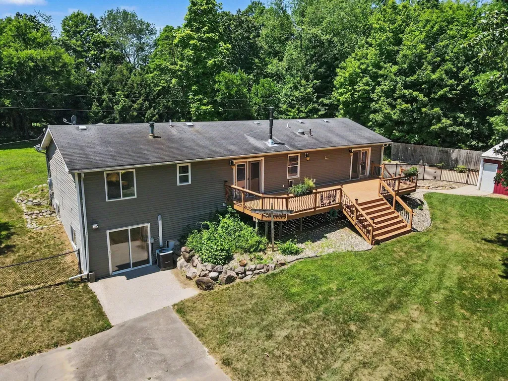2534 N 36th Street Charleston Township MI 49053