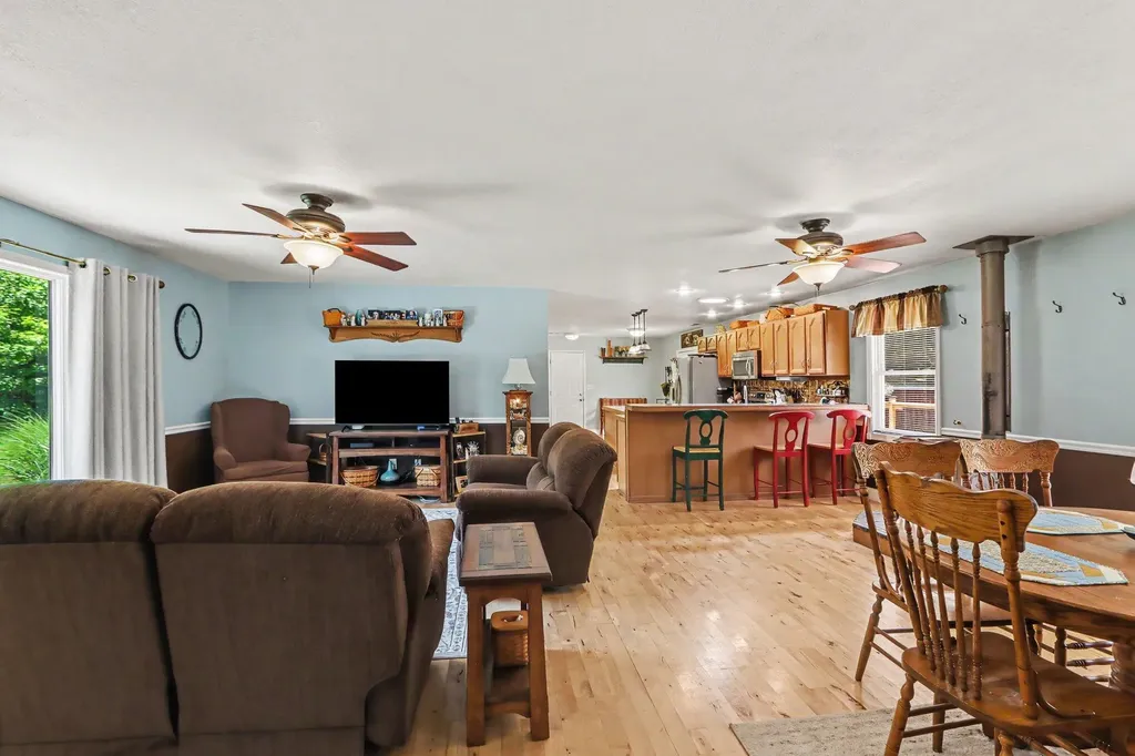 2534 N 36th Street Charleston Township MI 49053