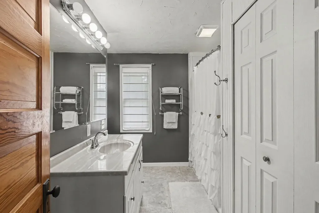 210 Pine Street Allegan City MI 49010