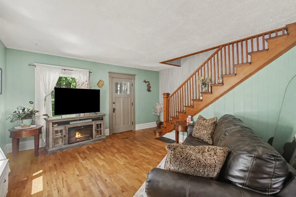 210 Pine Street Allegan City MI 49010