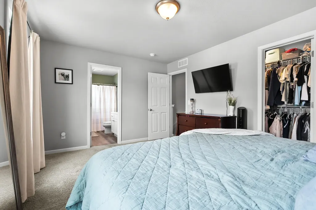 5136 Lake Pines Court Pavilion Township MI 49097