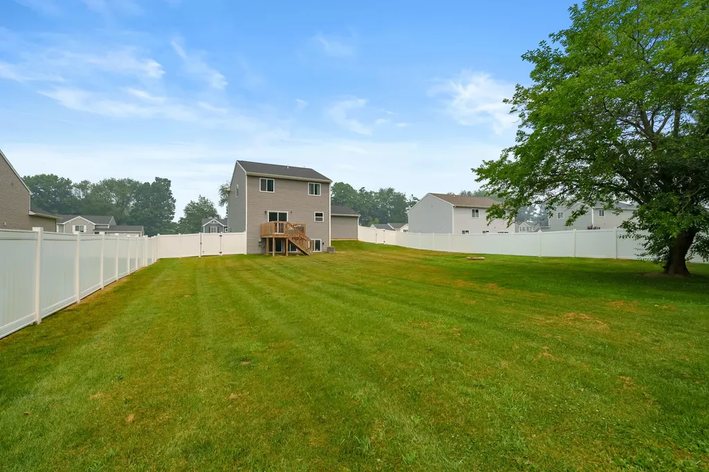 5136 Lake Pines Court Pavilion Township MI 49097