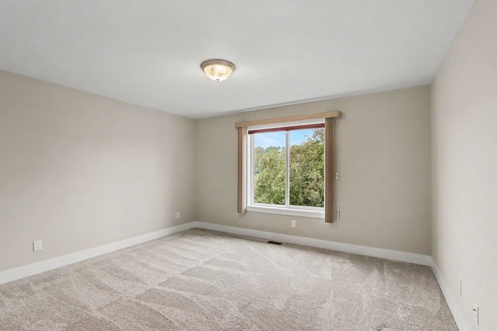 1243 S Village Circle Oshtemo Charter Township MI 49009