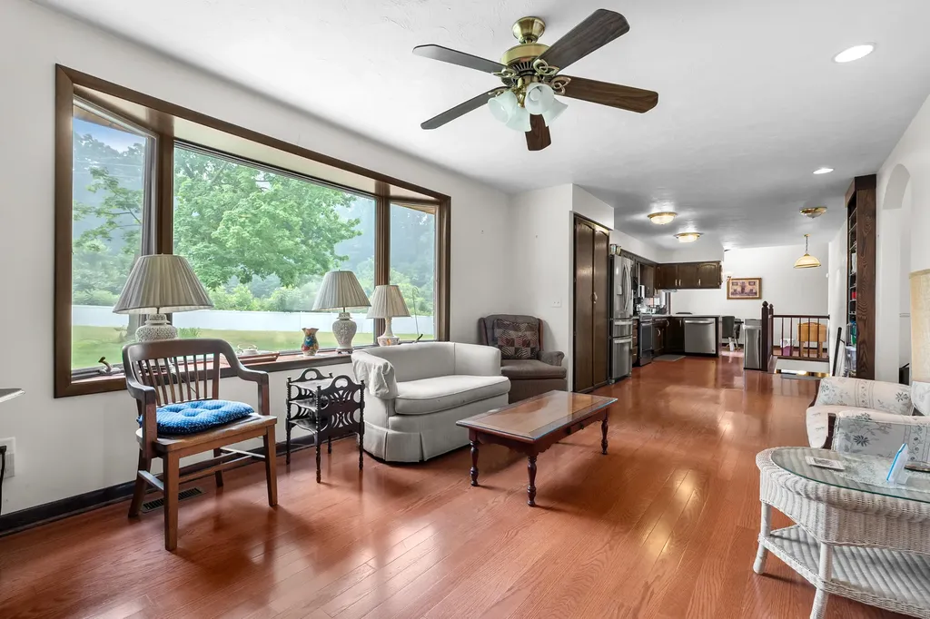 2651 S 4th Street Oshtemo Charter Township MI 49009