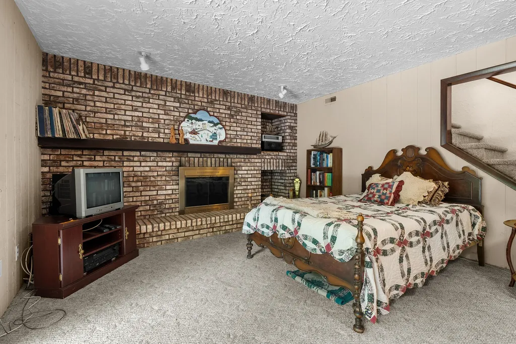 2651 S 4th Street Oshtemo Charter Township MI 49009