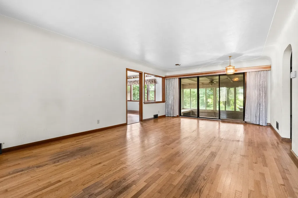 133 Waupaka Drive Bedford Charter Township MI 49037