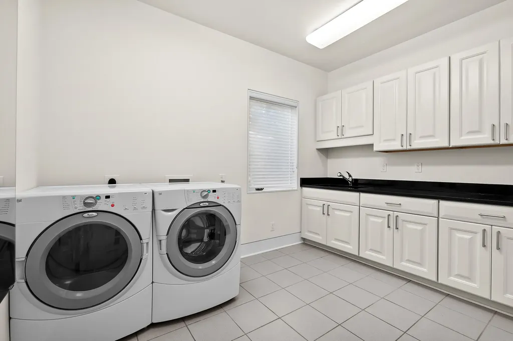 20 Hiawatha Drive Battle Creek City MI 49015