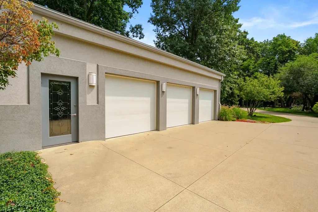 20 Hiawatha Drive Battle Creek City MI 49015