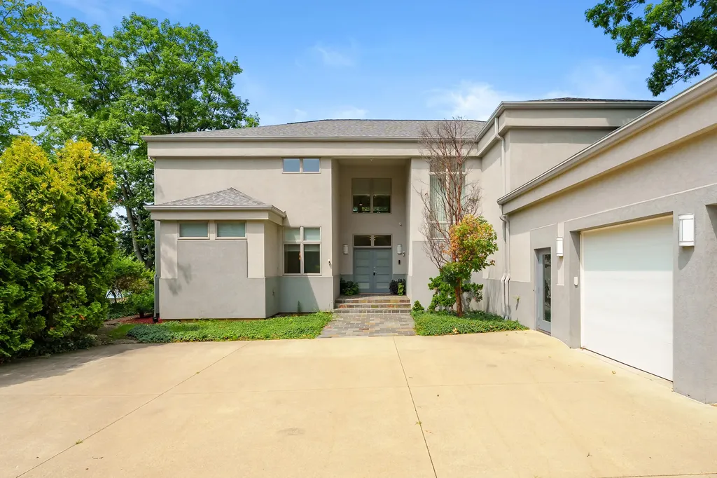20 Hiawatha Drive Battle Creek City MI 49015