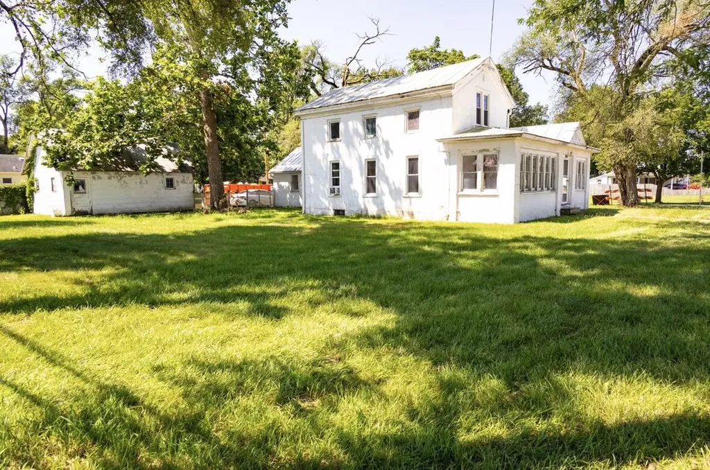 120 Union Street Antwerp Township MI 49065