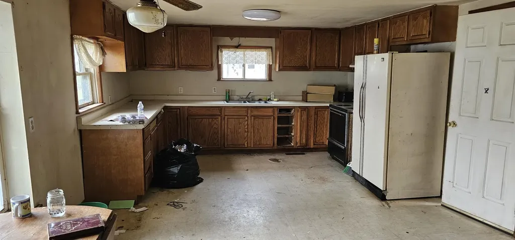 111 N State Street Gobles City MI 49055