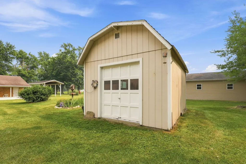 3963 22 Mile Road Clarendon Township MI 49245