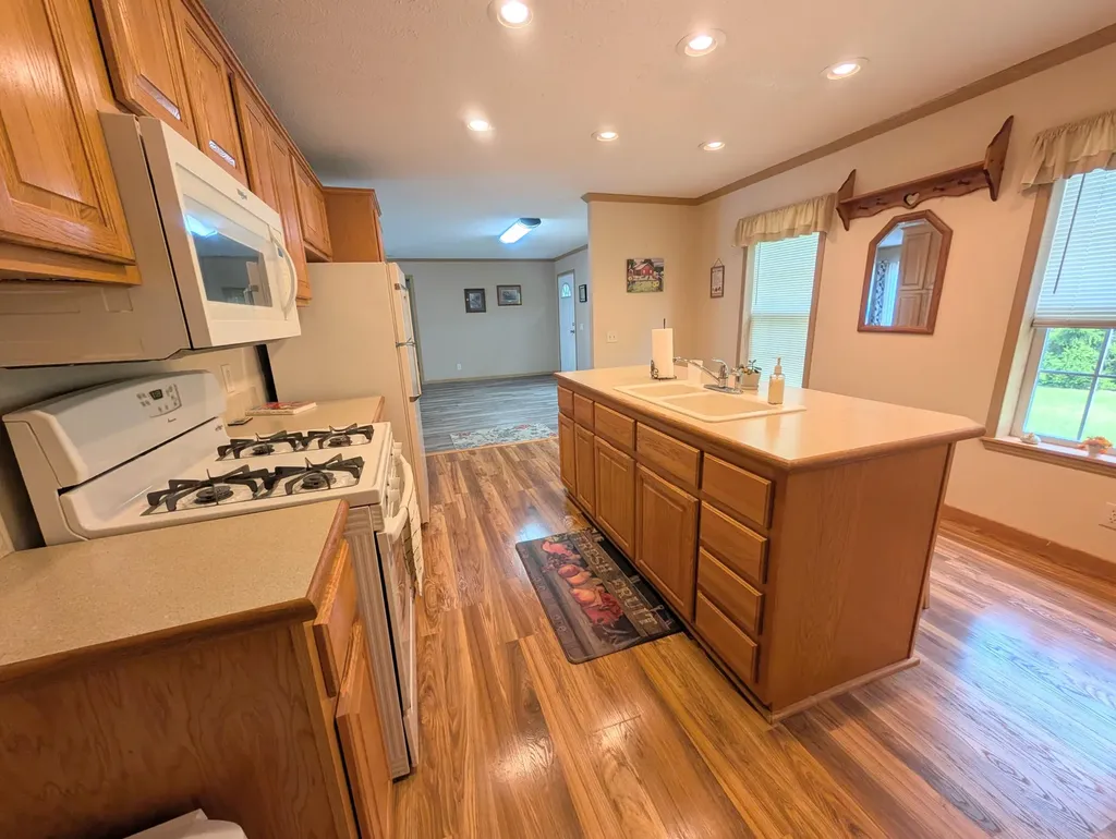 3963 22 Mile Road Clarendon Township MI 49245