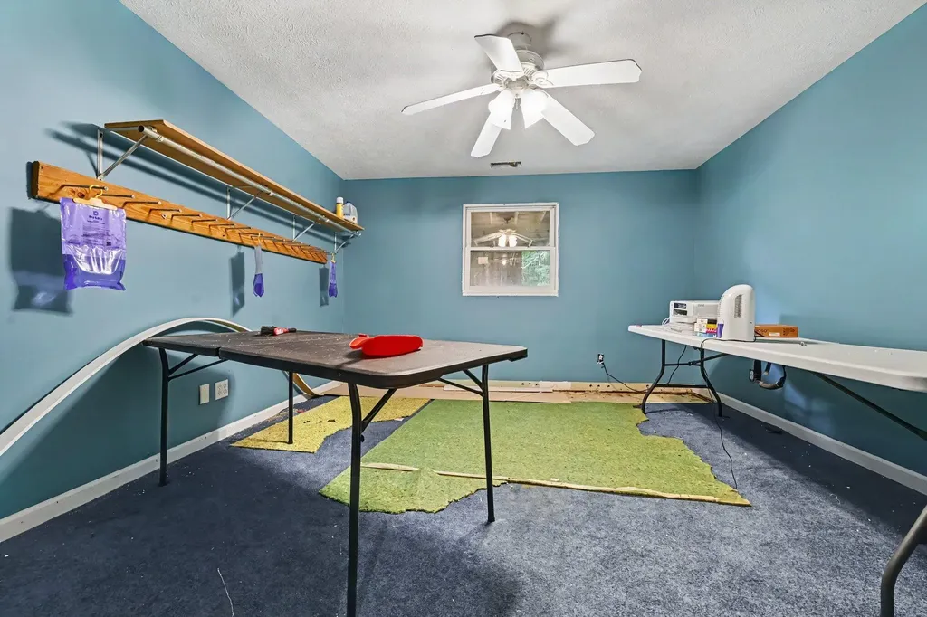 46664 Co Road 374 Lawrence Township MI 49079