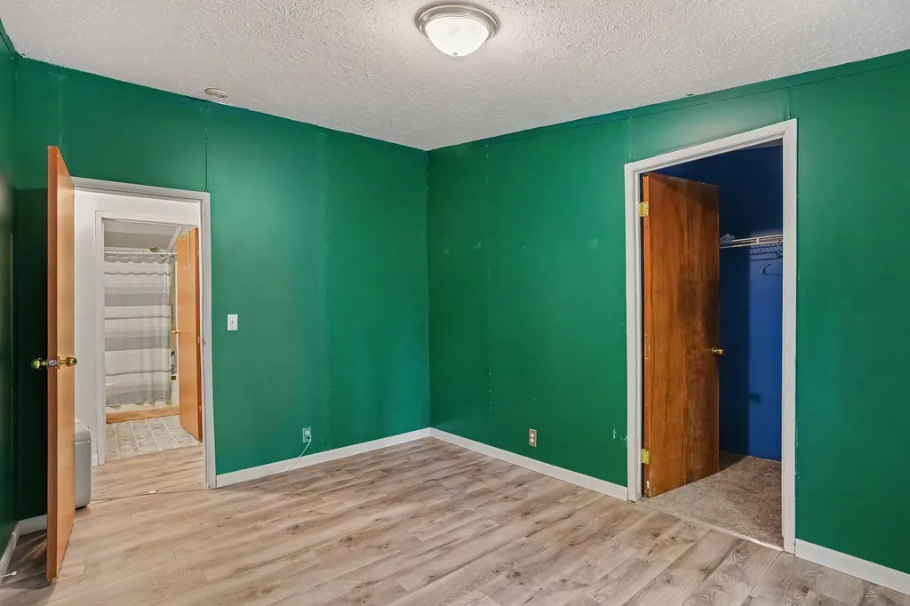 49163 County Road 388 Columbia Township MI 49056