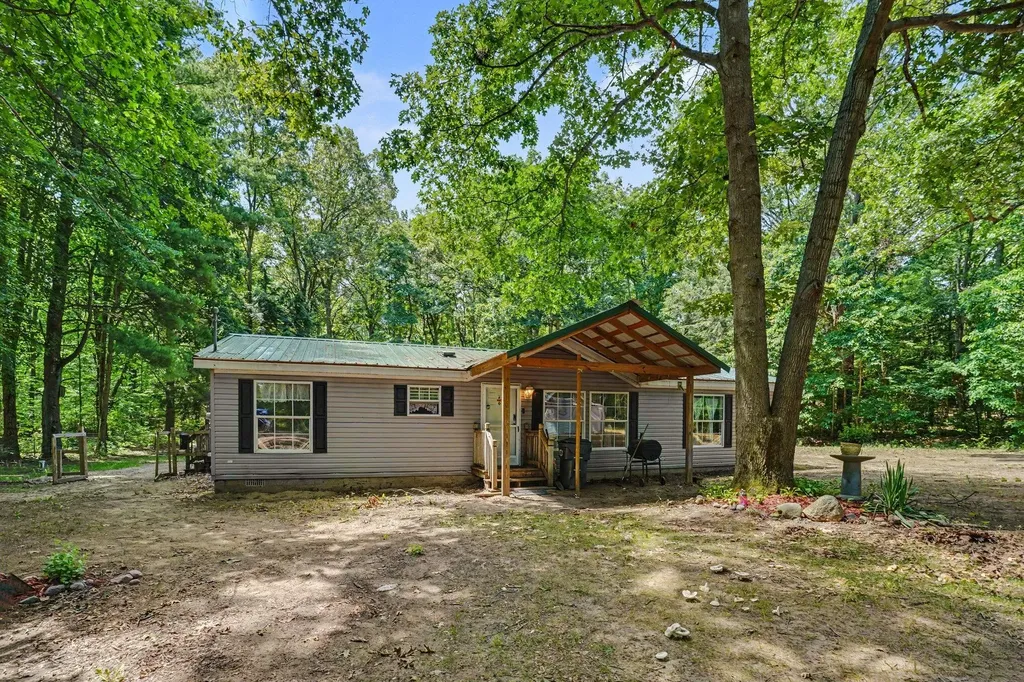 49163 County Road 388 Columbia Township MI 49056