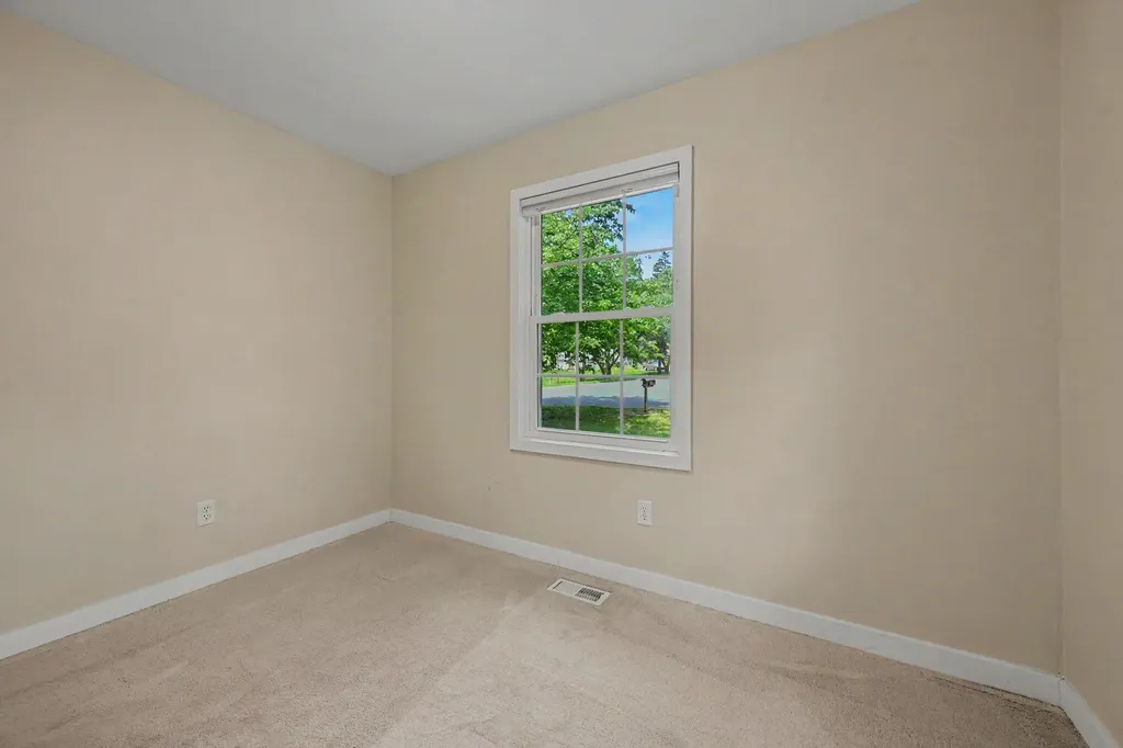 25581 Pleasant Drive Mattawan Village MI 49071