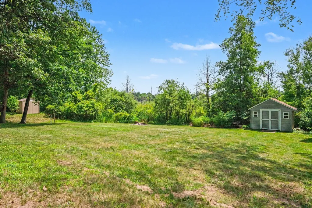 25581 Pleasant Drive Mattawan Village MI 49071