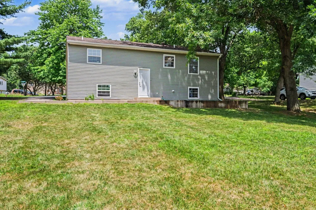 25581 Pleasant Drive Mattawan Village MI 49071