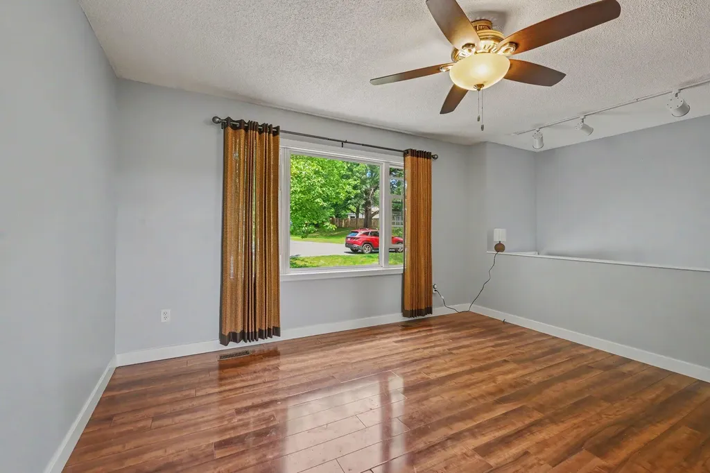 25581 Pleasant Drive Mattawan Village MI 49071