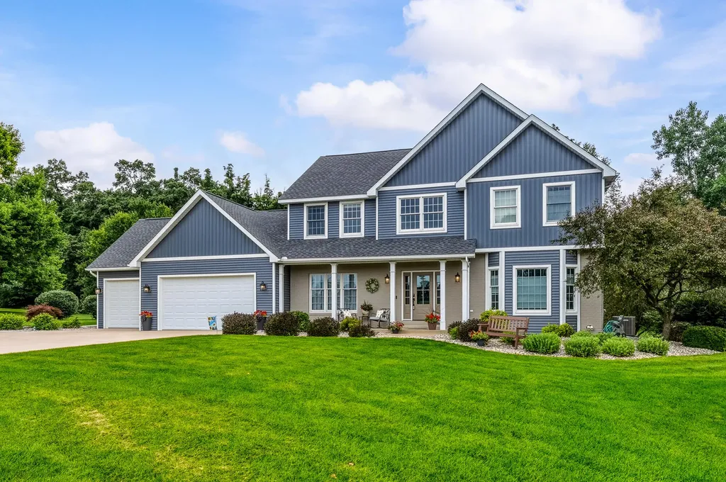 22680 Cherry Hill Court Antwerp Township MI 49071