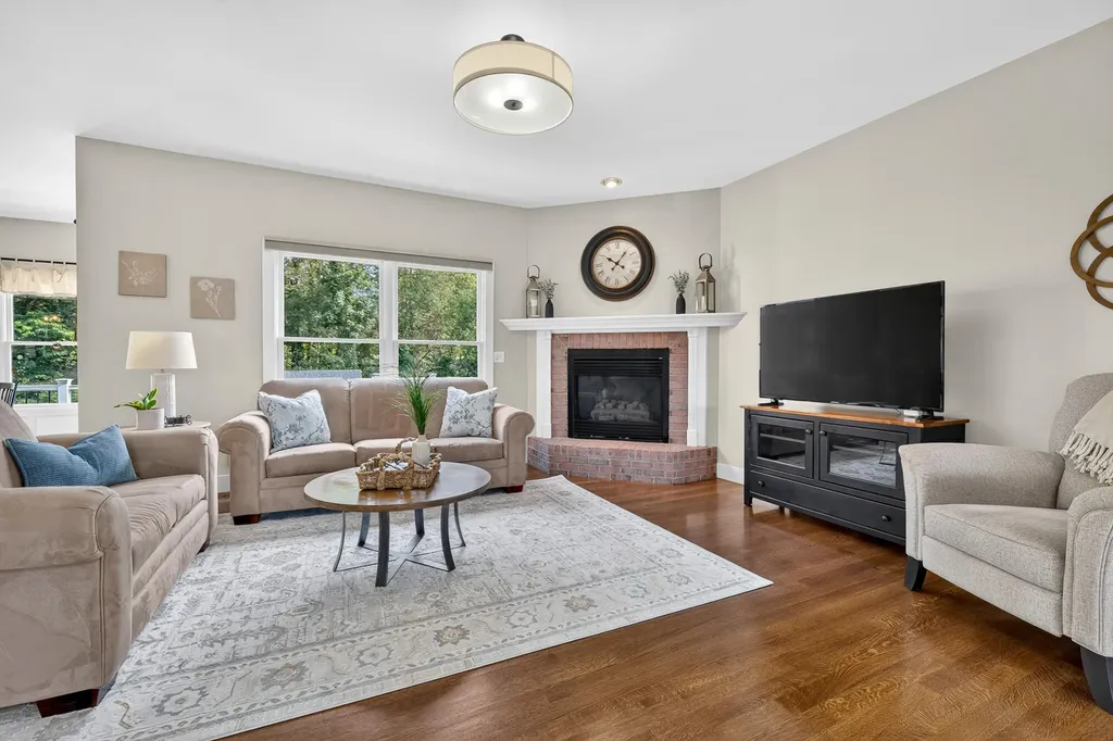 22680 Cherry Hill Court Antwerp Township MI 49071