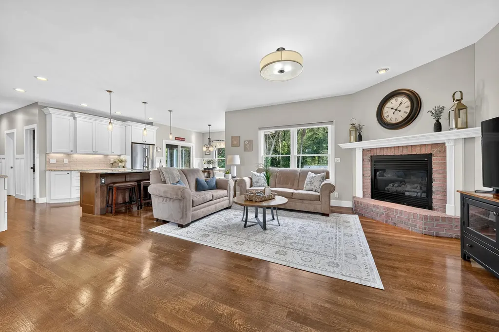 22680 Cherry Hill Court Antwerp Township MI 49071