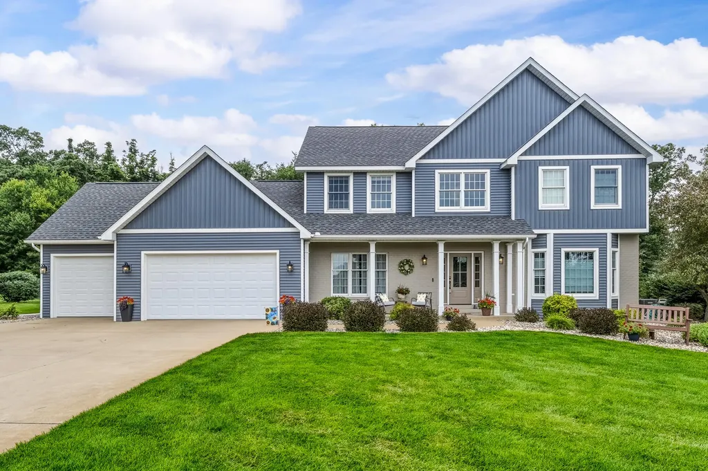 22680 Cherry Hill Court Antwerp Township MI 49071
