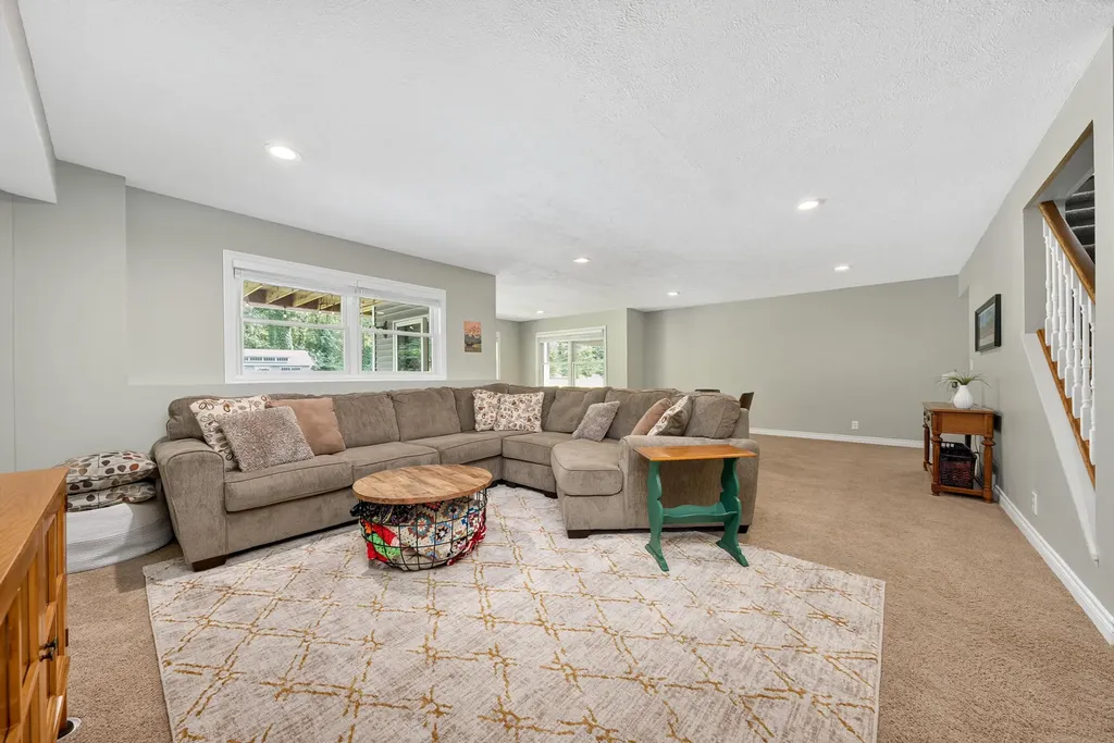 22680 Cherry Hill Court Antwerp Township MI 49071