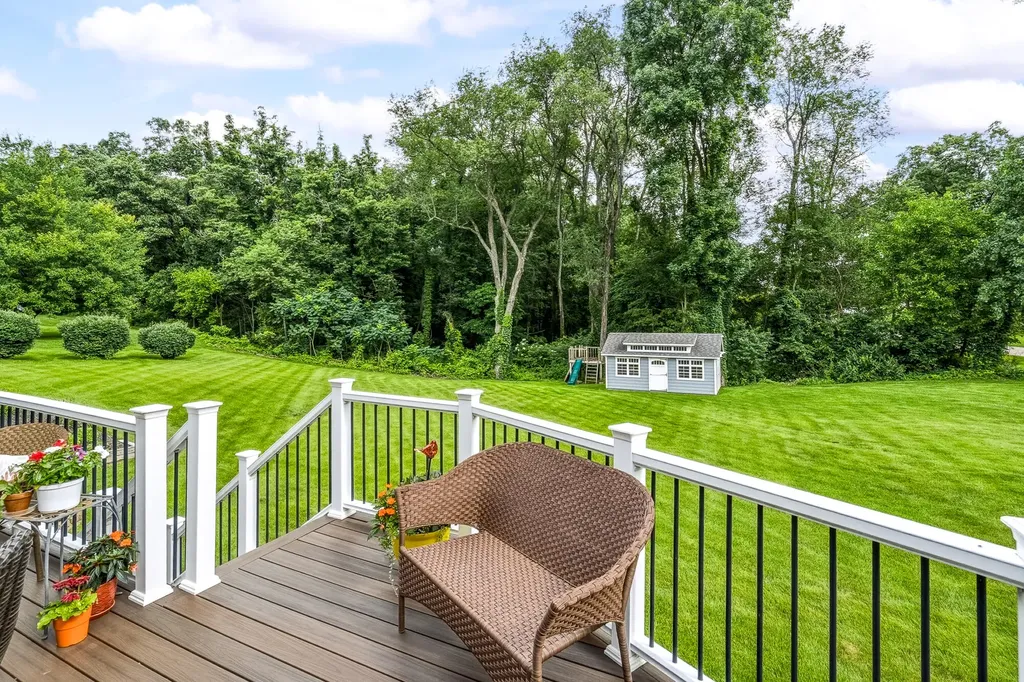 22680 Cherry Hill Court Antwerp Township MI 49071
