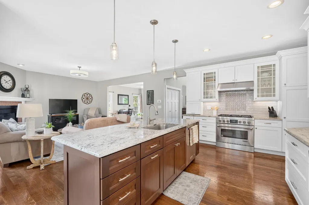 22680 Cherry Hill Court Antwerp Township MI 49071