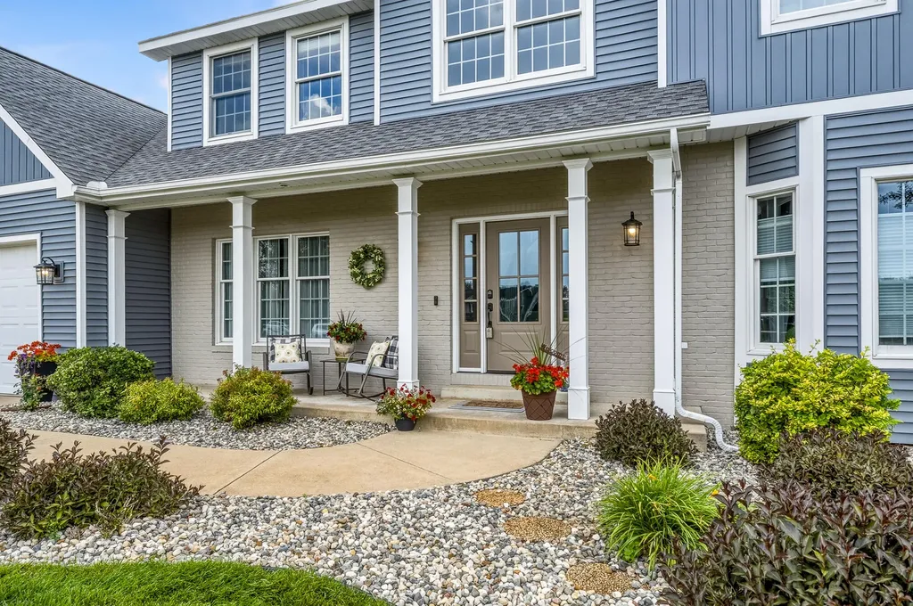 22680 Cherry Hill Court Antwerp Township MI 49071