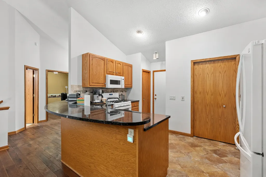 2919 Hunters Place Comstock Charter Township MI 49048