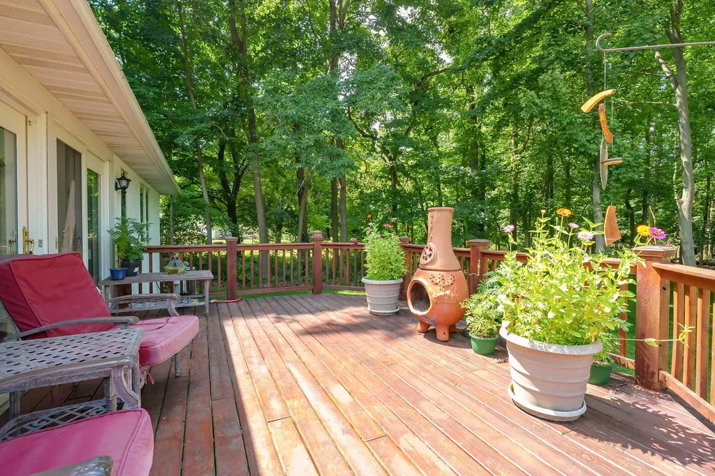9064 Nature Way Oshtemo Charter Township MI 49009