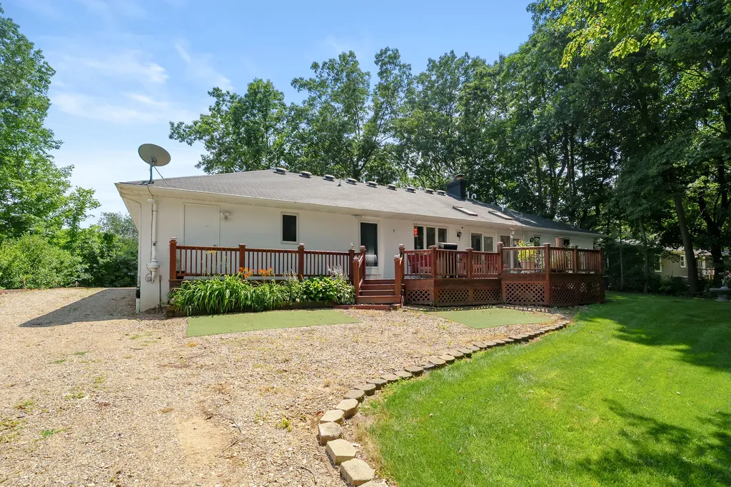 9064 Nature Way Oshtemo Charter Township MI 49009