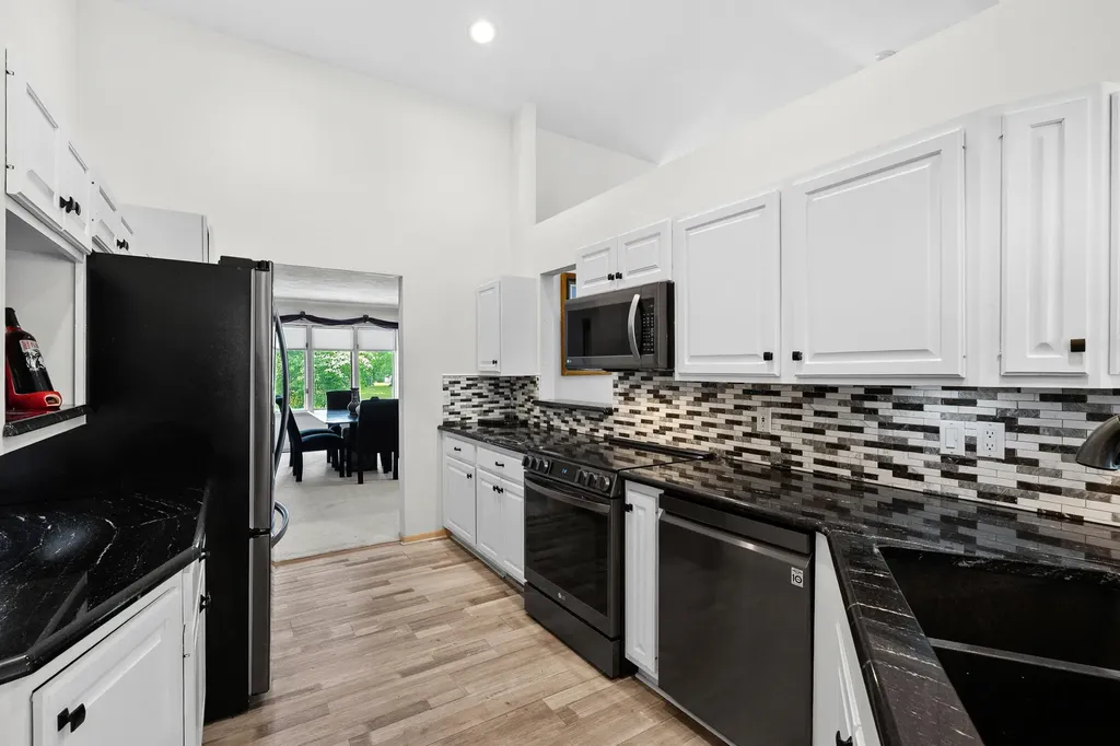 9064 Nature Way Oshtemo Charter Township MI 49009