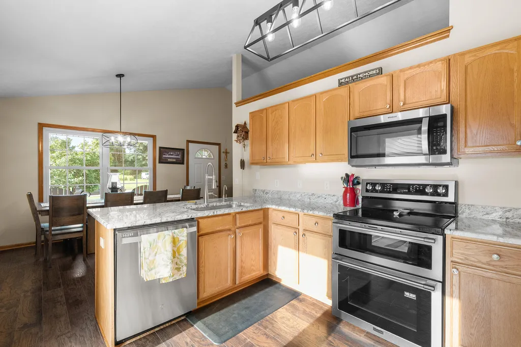 6341 Thistlewood Avenue Pavilion Township MI 49088