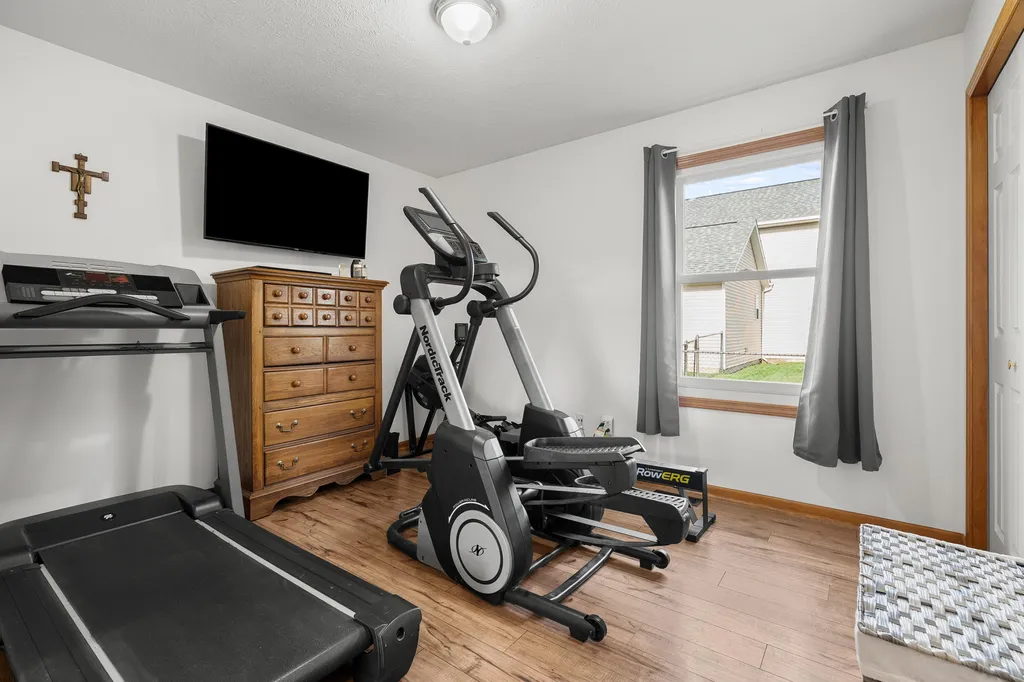 6341 Thistlewood Avenue Pavilion Township MI 49088