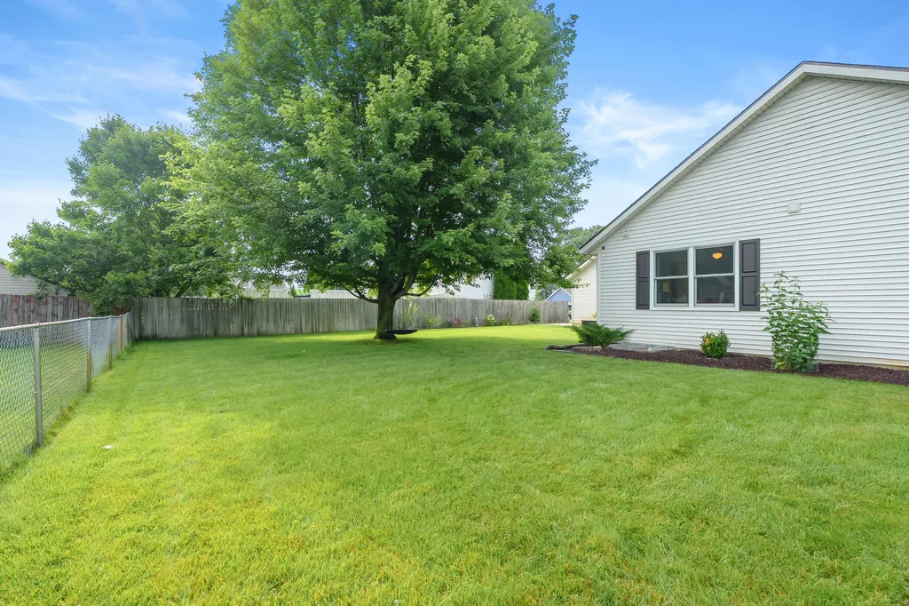 6341 Thistlewood Avenue Pavilion Township MI 49088