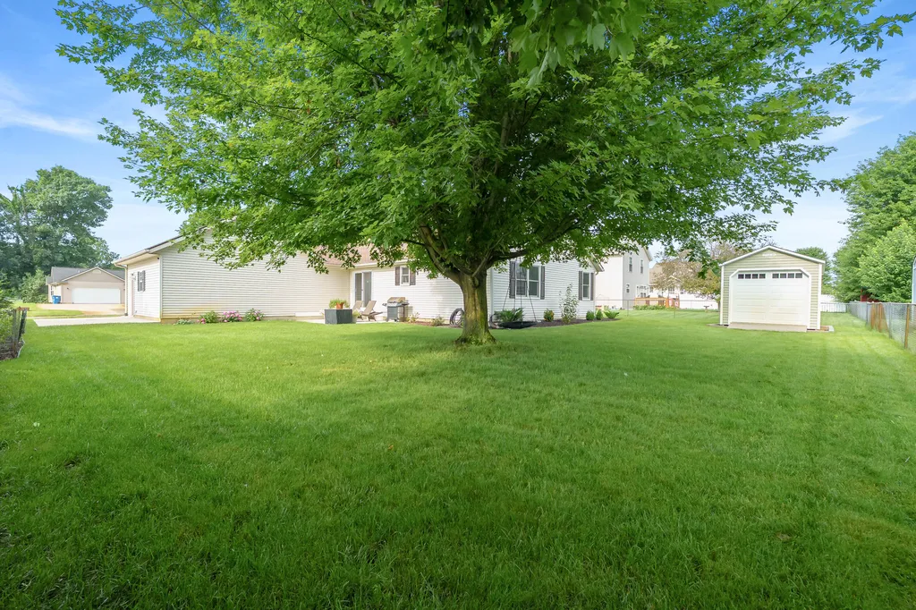 6341 Thistlewood Avenue Pavilion Township MI 49088