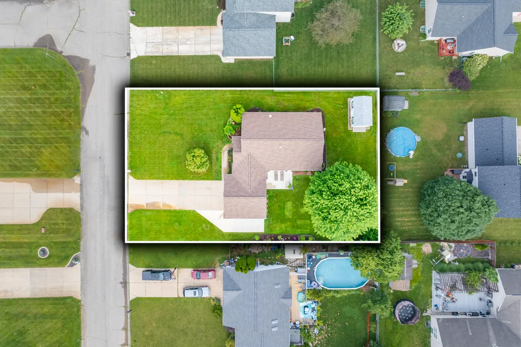 6341 Thistlewood Avenue Pavilion Township MI 49088