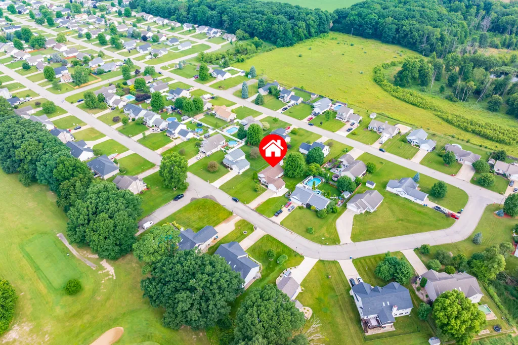 6341 Thistlewood Avenue Pavilion Township MI 49088
