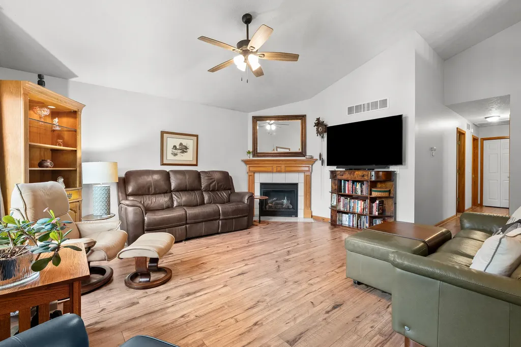 6341 Thistlewood Avenue Pavilion Township MI 49088