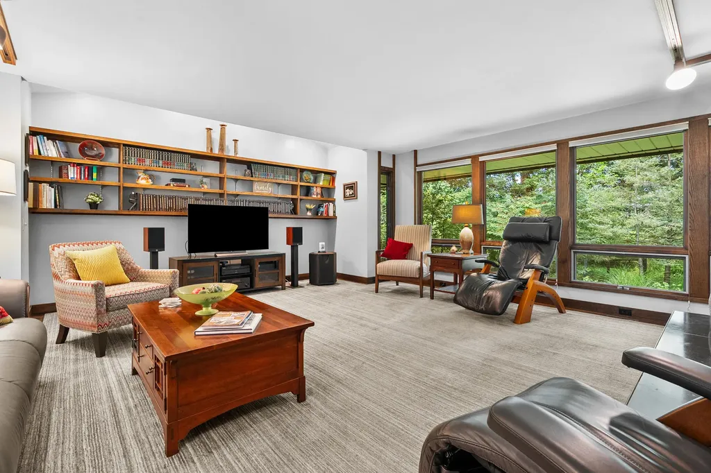 3818 Heights Drive Ross Township MI 49060