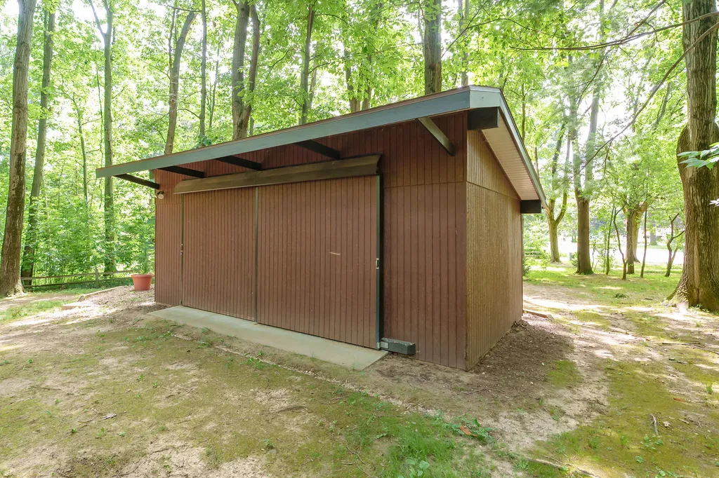 3818 Heights Drive Ross Township MI 49060