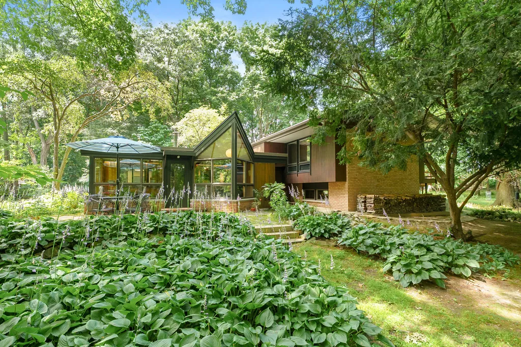 3818 Heights Drive Ross Township MI 49060