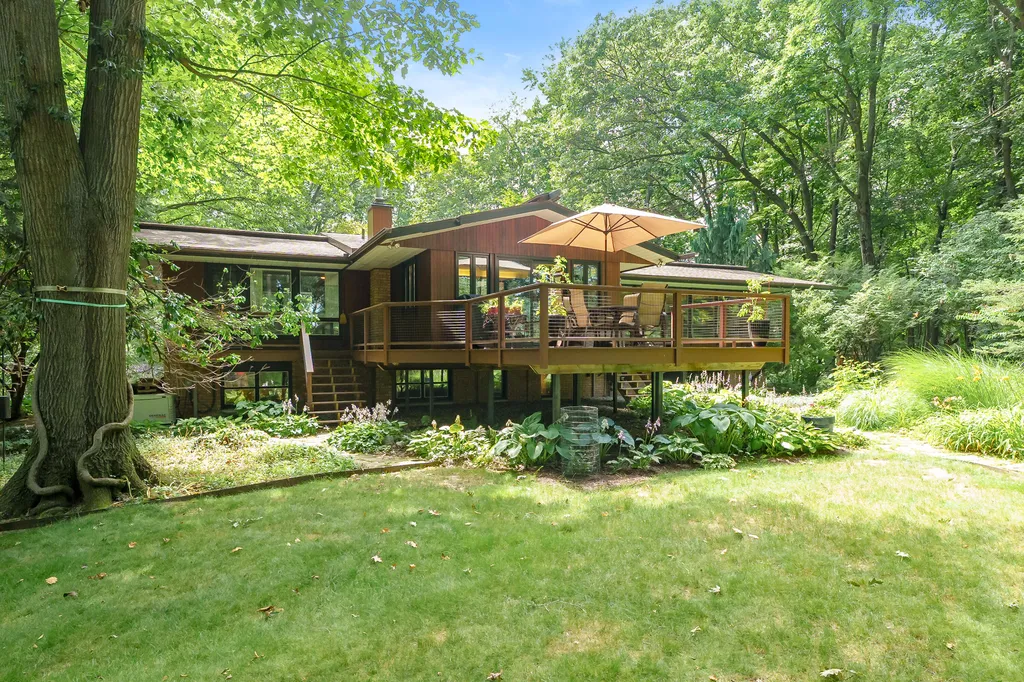 3818 Heights Drive Ross Township MI 49060