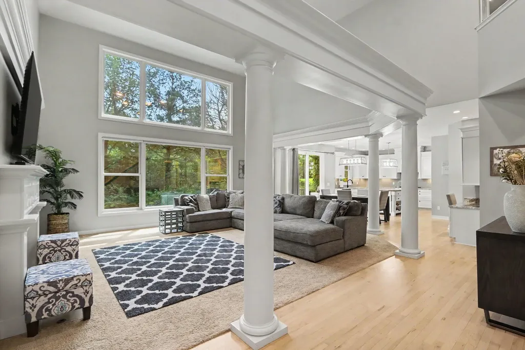 8203 Barony Point Texas Charter Township MI 49071