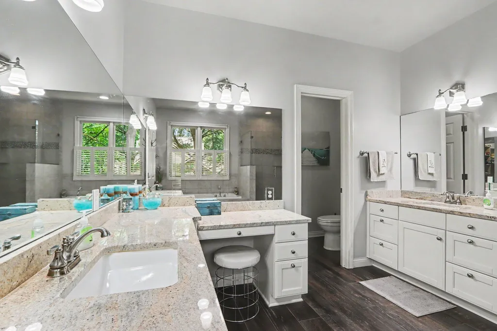 8203 Barony Point Texas Charter Township MI 49071